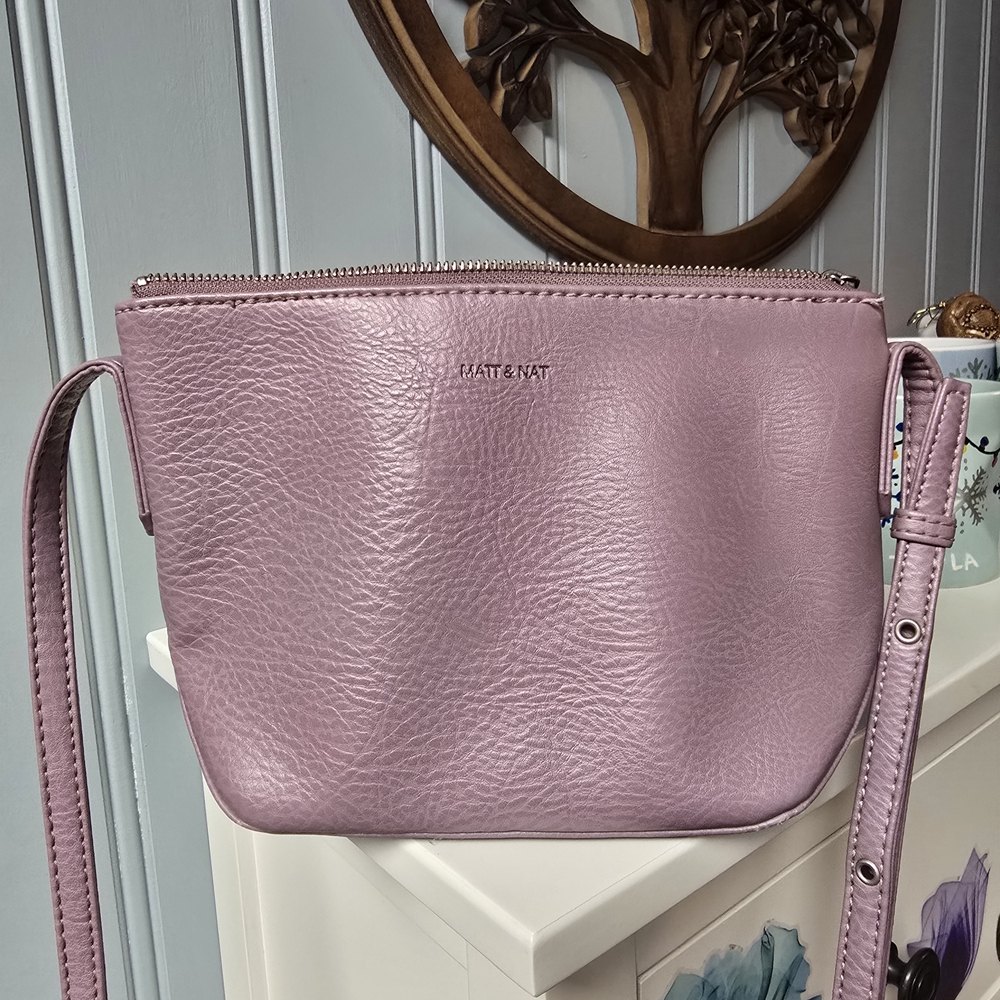 Matt & Nat Proudly Canadian Company Mauve Vegan Leather Crossbody Bag